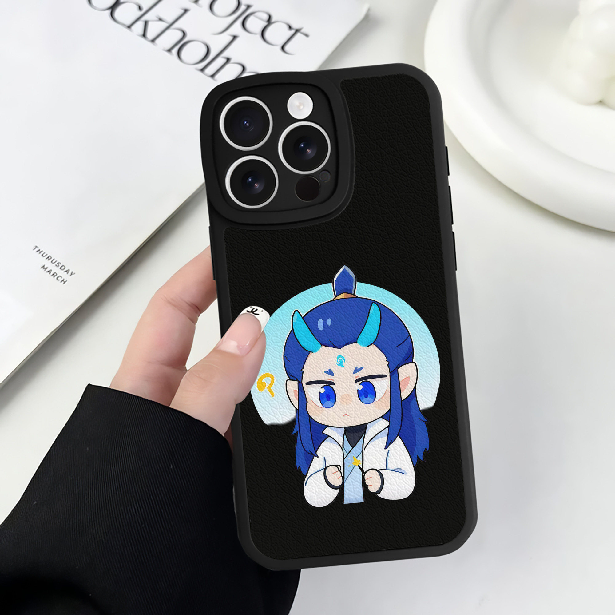 （画像用） Ne Zha 2 ナタ 魔童の大暴れ 【iPhone 16シリーズ対応】シリコンスマホケース（レザー調） 材質：シリコン
